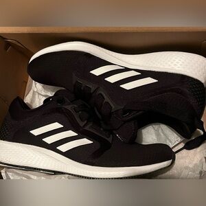 ADIDAS Edge Lux 4 (BRAND NEW)